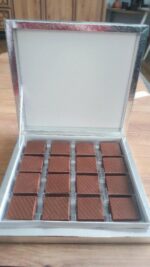 Melvee Çikolata Kare Sütlü Bademli Fındıklı 500 gr